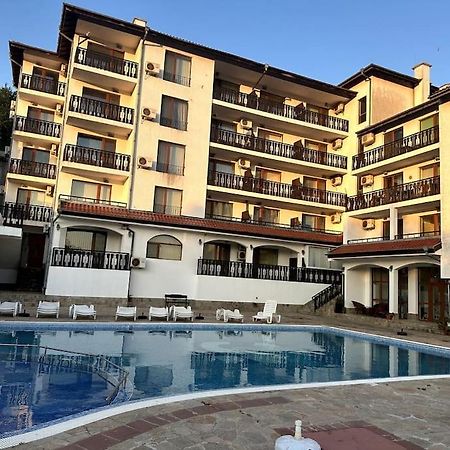 Spacious Fully Furnished Studio In Kavarna Apart Hotel Extérieur photo