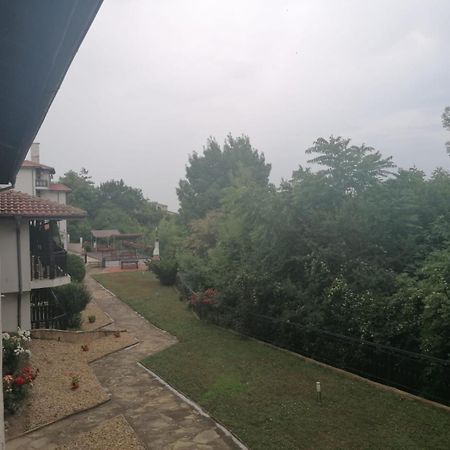 Spacious Fully Furnished Studio In Kavarna Apart Hotel Extérieur photo