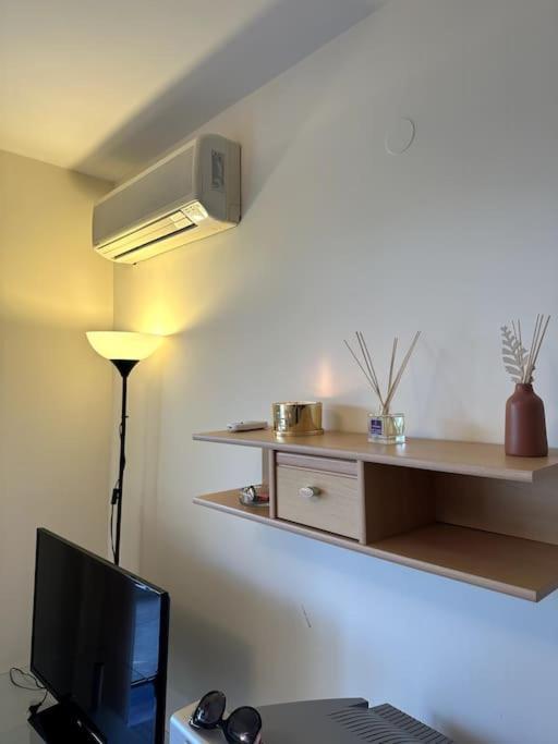 Spacious Fully Furnished Studio In Kavarna Apart Hotel Extérieur photo